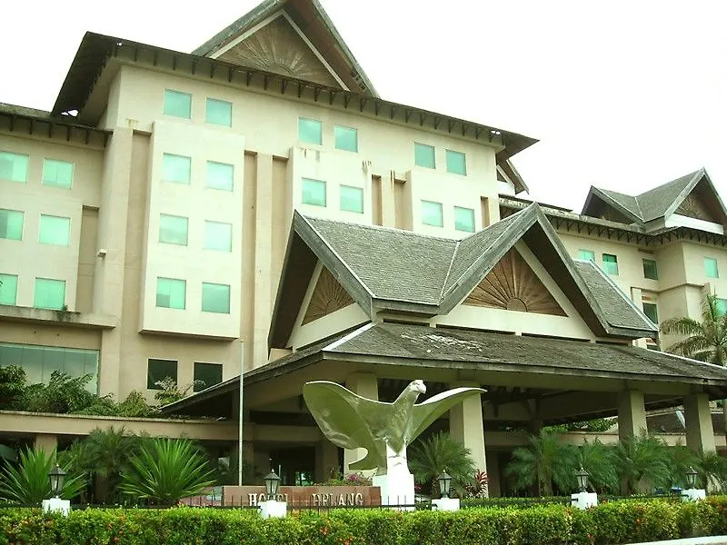 Century Helang Hotel Pantai Cenang  4*, Pantai Cenang (Langkawi) Malaysia