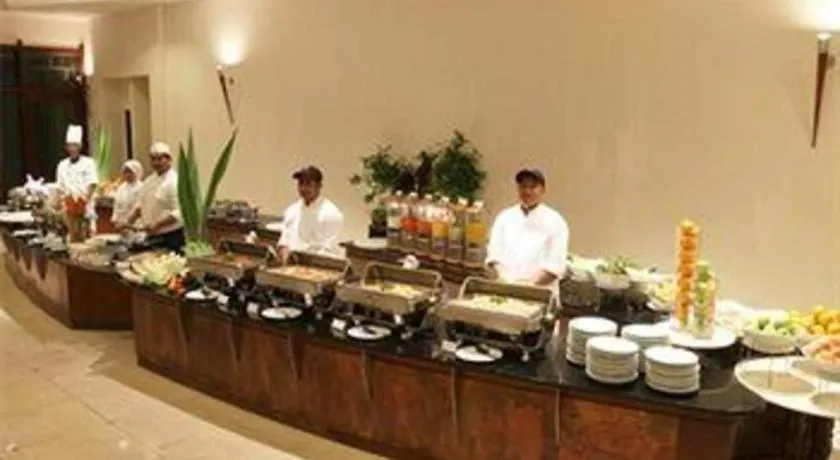 Century Helang Hotel Pantai Cenang  4*, Pantai Cenang (Langkawi) Malaysia